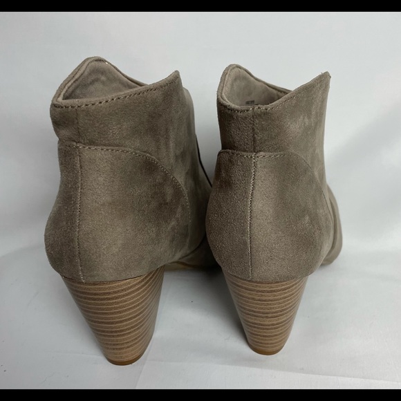 Trend Report Chunky Block High Heel Suede Boot 8.5 - Picture 4 of 12